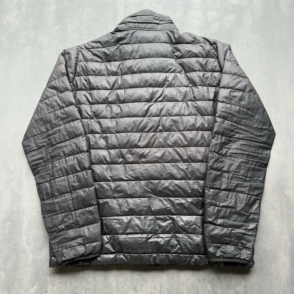 Jaqueta suéter Patagonia masculina grande preta 84674FA17 náilon ripstop - Imagem 2 de 4