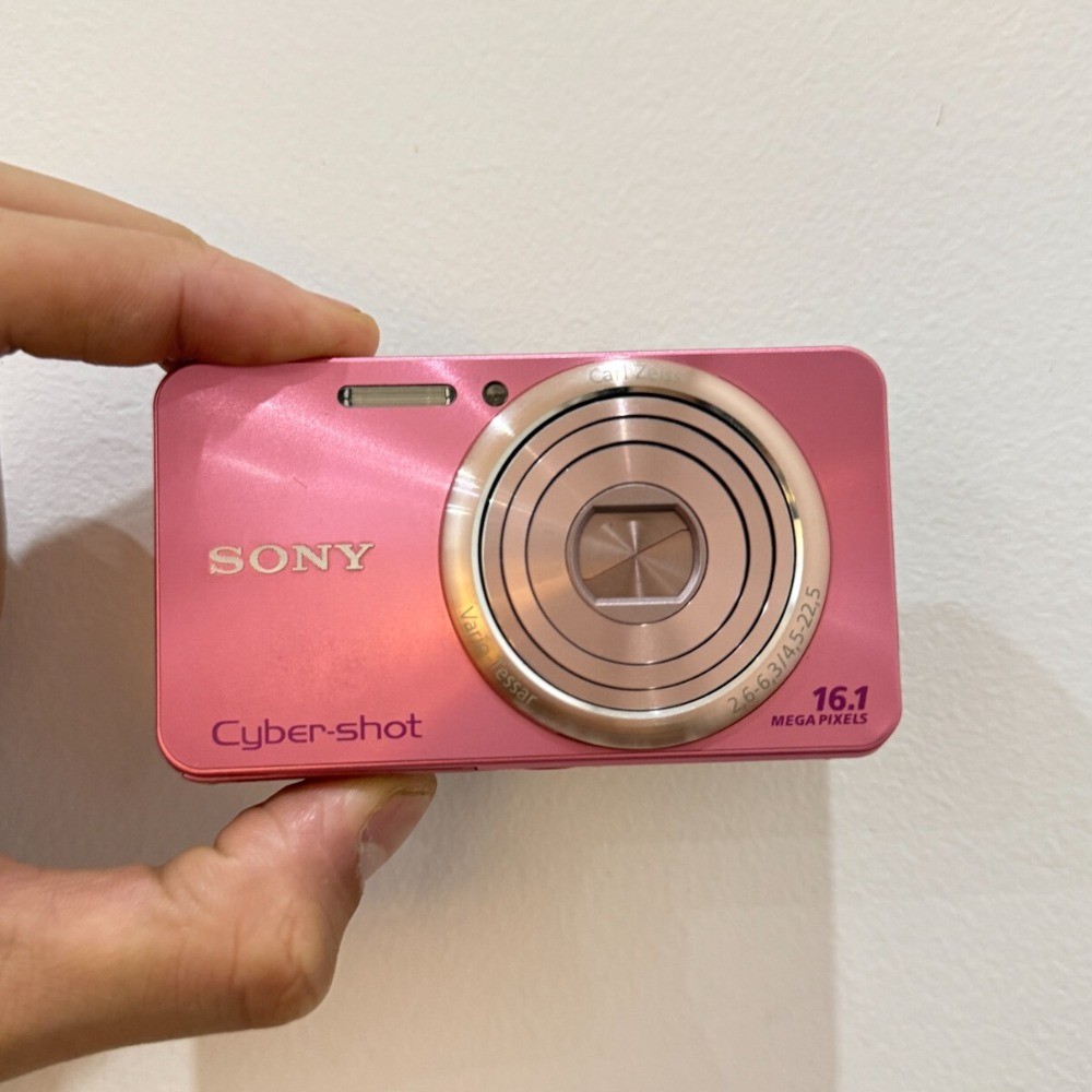 Sony Cyber-shot DSC-W570 Digital Camera 16.1MP 5x Optical Zoom