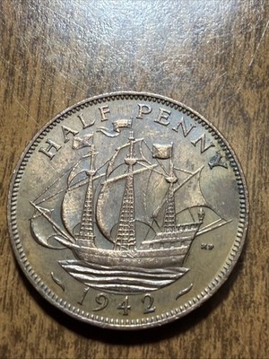 GREAT BRITAIN  COIN, HALF PENNY  1942 Actual Coin Free Shipping