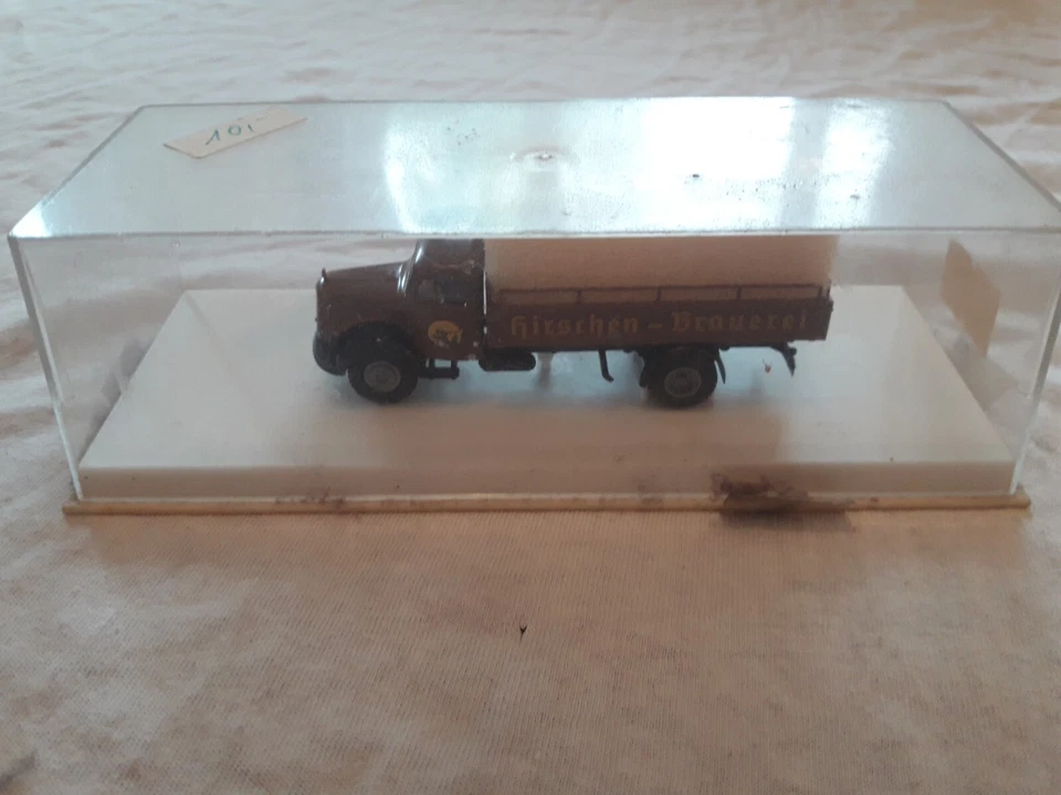 Brekina 4019 H0 MB L311 Pritschen-Lieferfahrzeug "Hirschen Brauerei"