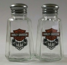 A Nice Set of HarleyDavidsonSkull Salt & Pepper Shakers 3¾" Tall