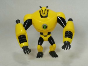 ben 10 armodrillo toy