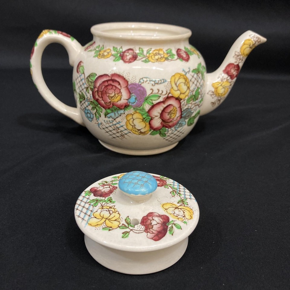 Vintage Sadler Rose Garden Ceramic Teapot Floral Pattern eBay
