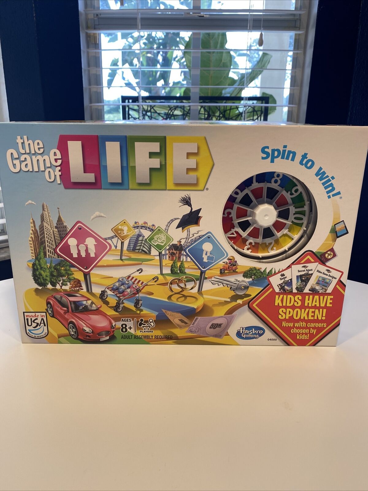 The Game of Life, Board Game for Kids Ages 8 and Up, Game for 2 to 4 Players