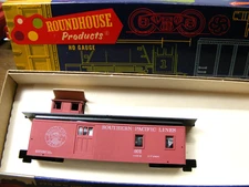 Roundhouse/MDC #3434 HO Scale Southern Pacific Wood  Side Door Caboose NIB