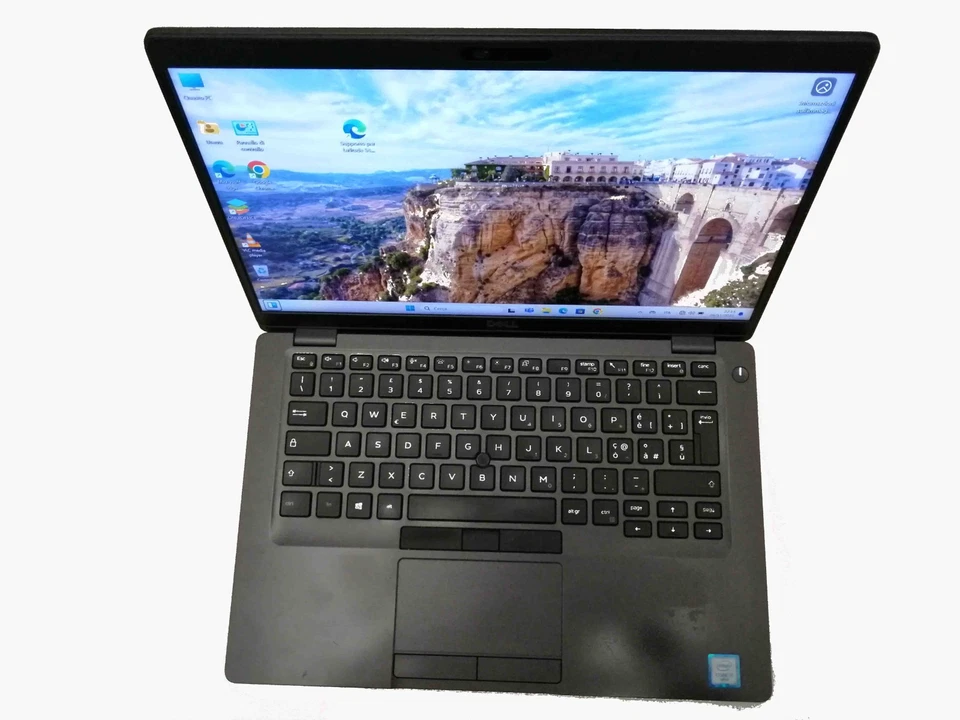 Portatile NNotebook NB Latitude 5400 i7-8665U 1,9/4,8 GHz 16GB SSD 256 Gb - Immagine 2 di 4