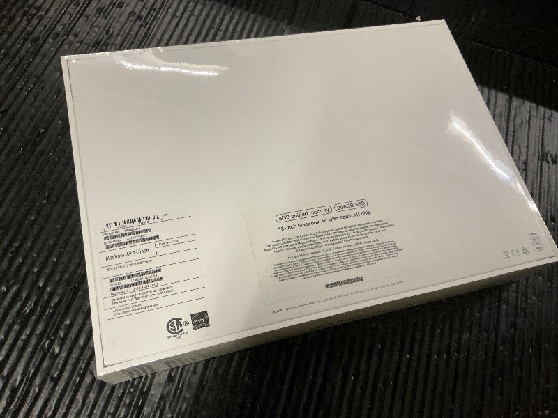 Apple MacBook Air 13 in 2020 Silver/Apple M1 3.2 GHz, 256 GB 8 GB