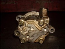 Pompe direction assistée Nissan ALMERA