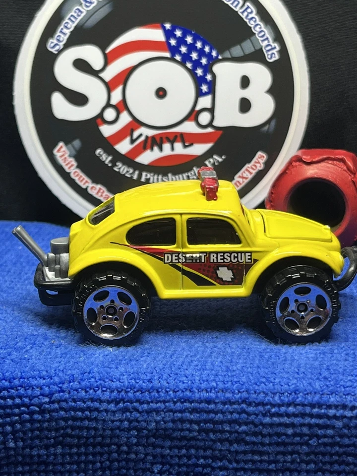 Volkswagen Beetle Desert Rescue años 60 Matchbox 4x4 amarillo fundido a presión 1:64 casi nuevo estado Foto 4 de 4