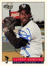 LaTroy Hawkins autographed baseball card (Minnesota Twins) 1994 Fleer Excel #95