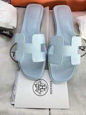 HERMES NEW 🎁GIFTABLE ORAN 38.5 BLUE BRUME SANDALS EPSOM