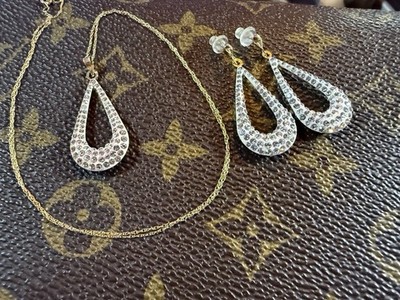 JC Penny fine jewelry 14K GNI Necklace Earrings set Teardrop diamond