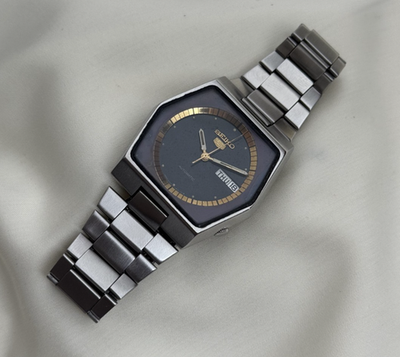 Vintage TV Shape Seiko 5 Automatic 6309-6100 Day/Date Men Wrist