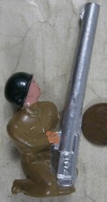 Vintage Barclay Pod Foot Soldier Firing Anti Aircraft Gun Cannon