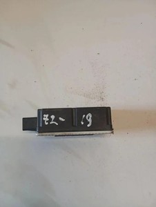 VOLVO V70 II SW Steuergerät für Zentralverriegelung 31252988 2.40 33158939