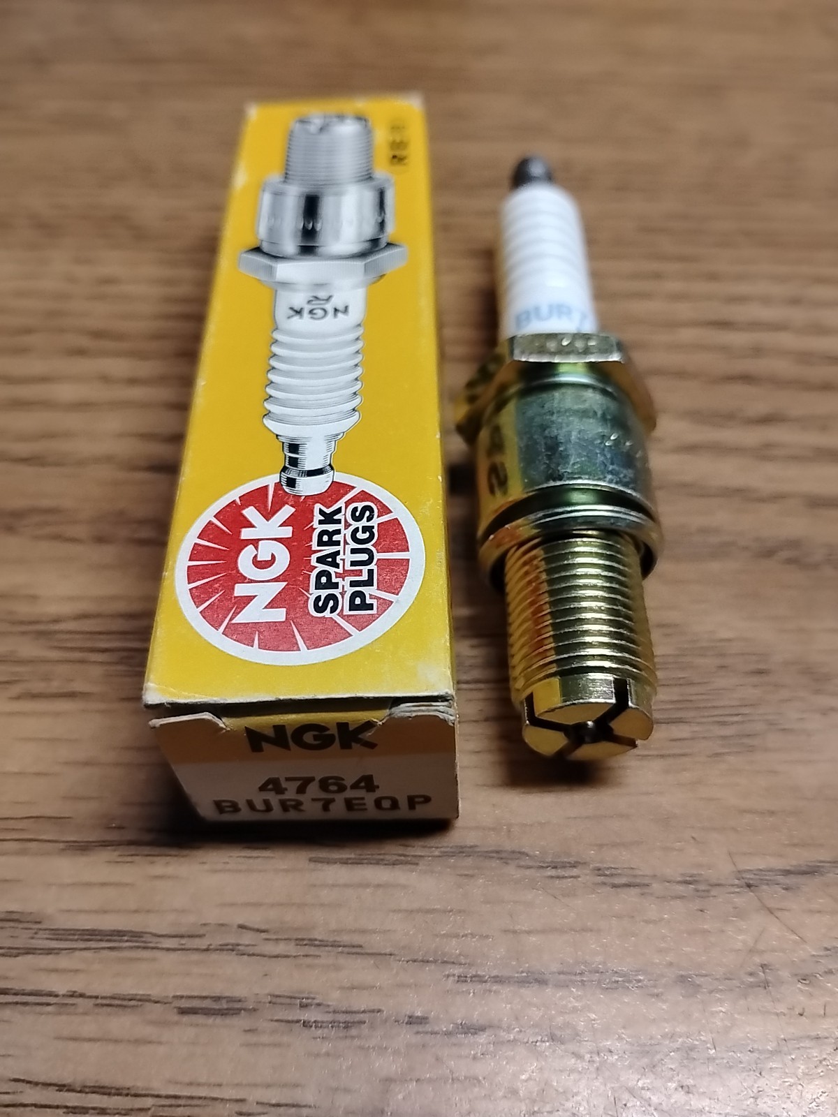 Spark Plug NGK 4764 Quantity of 1