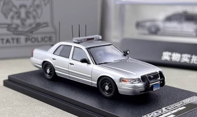 ED Rollin 1:64 CSP Connecticut Police CROWN VICTORIA Model Diecast