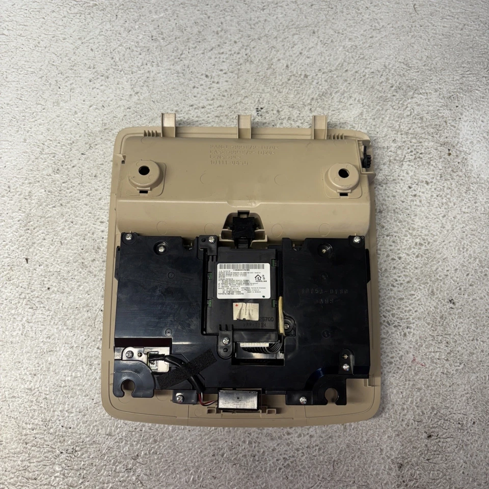 07 LEXUS ES350 - Luz interior delantera 89755-0W070 Foto 3 de 4