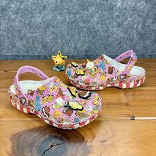 Zuecos rosas palomitas churro dole rosa de los parques Disney Eats CROCS talla 5/mujer 7
