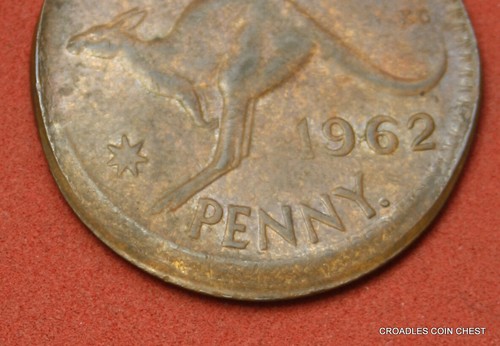 * 1962 PENNY MISSTRUCK OFF CENTER GOOD LIP MISS STRIKE PREDECIMAL COIN #CAT24