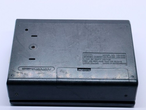 Aiwa HS G 35 Walkman Cassette player Motor spins For Parts or repiar - Afbeelding 4 van 8