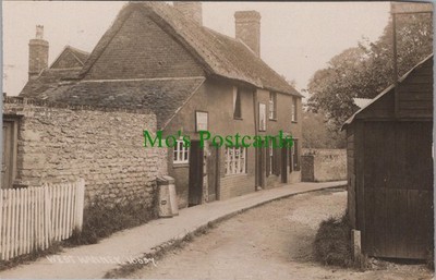 Oxfordshire Postkarte - West Hanney Village SW6736