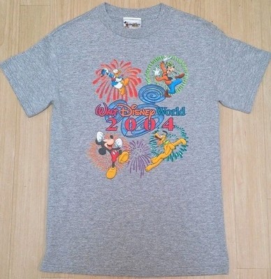 Y2k Walt Disney World Theme Parks 2004 Small T Shirt Mickey Donald Goofy Pluto