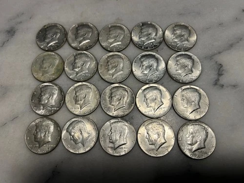 20 Kennedy 1967 Half Dollars 40% Silver Very Good Condition # 29