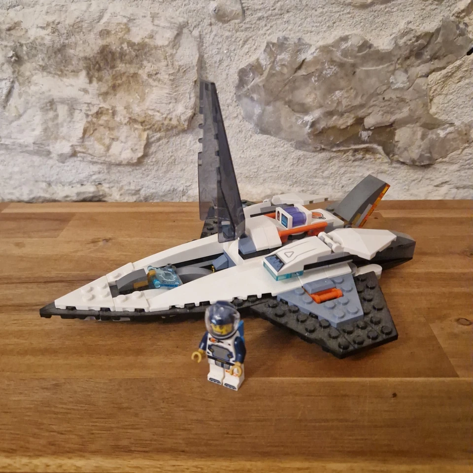 LEGO City 60430 Interstellar Spaceship, photo 3 sur 5