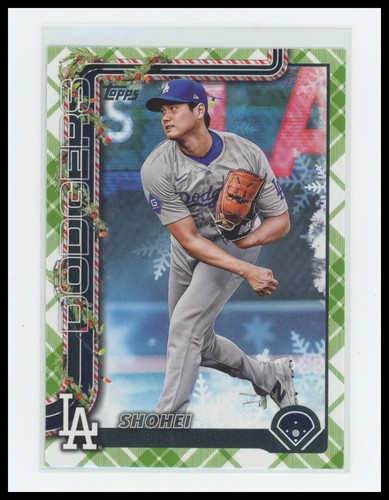 2025 Topps Holiday #H1 Shohei Ohtani Green Holiday Plaid