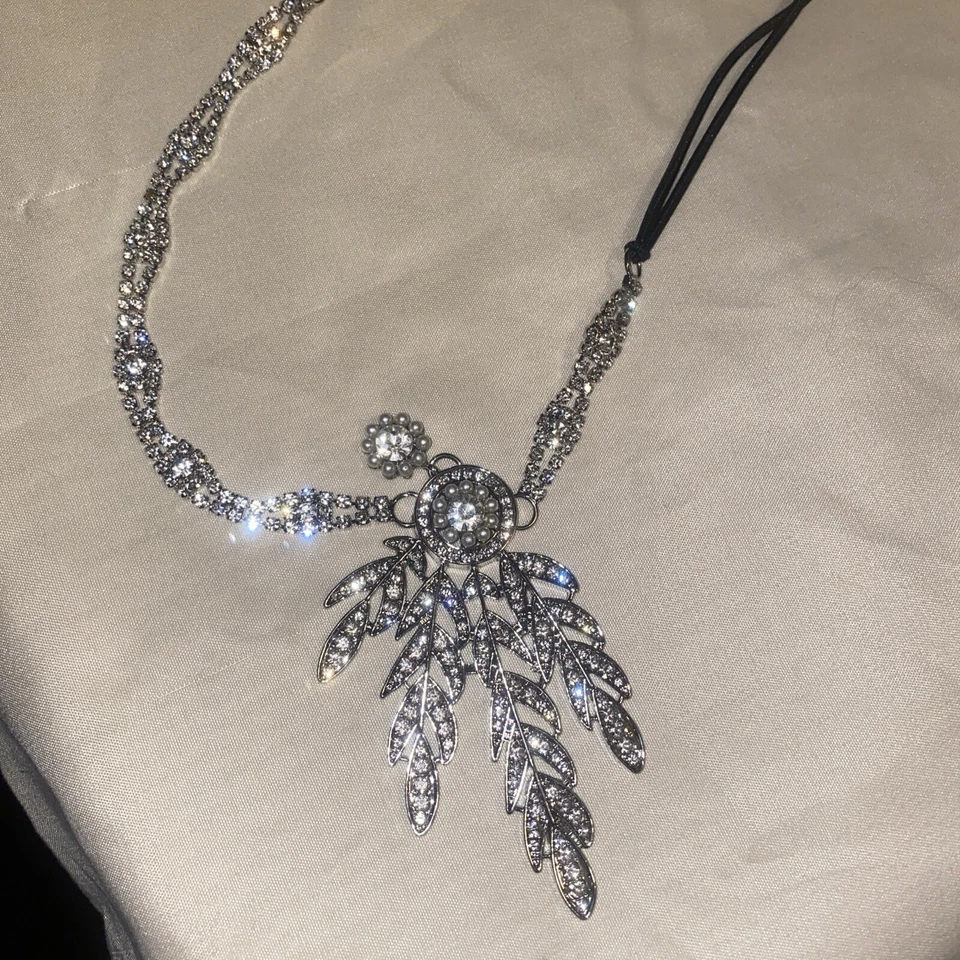 Tocado de cristal medallón hoja aleta años 20 Babeyond Art Deco gran Gatsby Foto 2 de 4