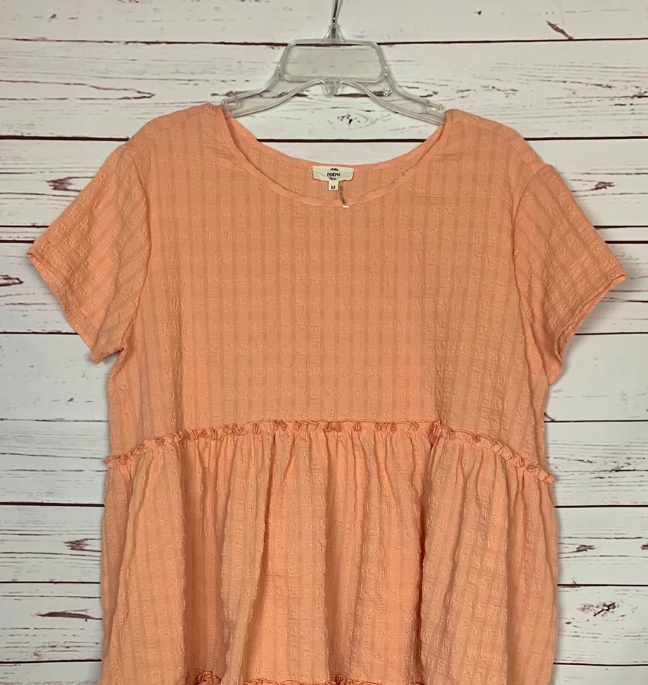 Entro Boutique Women's Size M Medium Peach Short Sleeve Cute Top Blouse