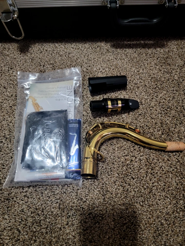 Jupiter Tenor Saxophone JTS700 /Barely Used - Image 3 of 4