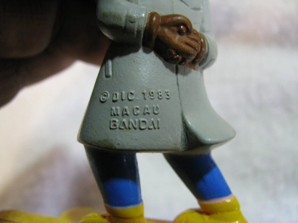 2. Figura Inspector Gadget on Skies 75" Bandai 1983 Foto 3 de 4