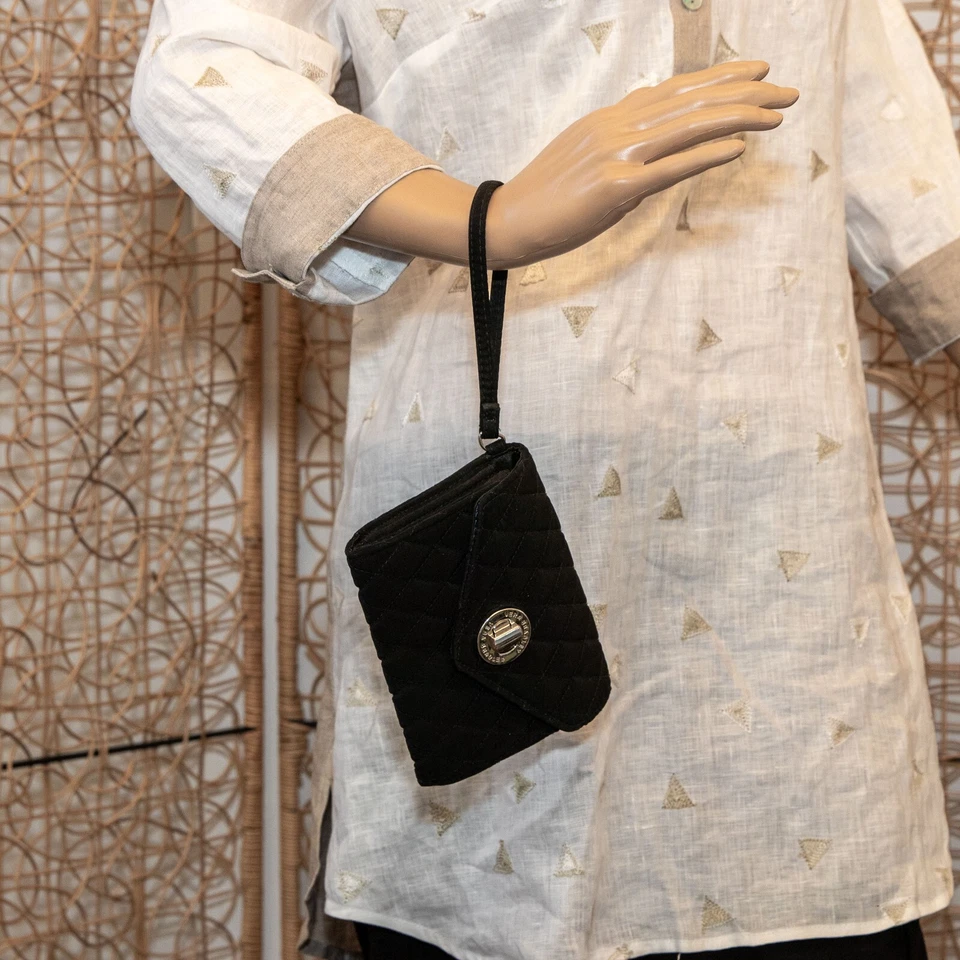 Vera Bradley Wristlet Wallet Black Quilted with Animal Print Interior - Image 4 of 4