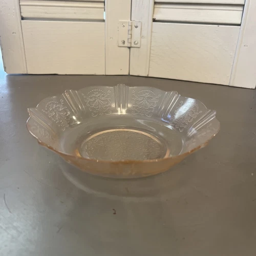 American Sweetheart Pink Depression Glass Berry Bowl