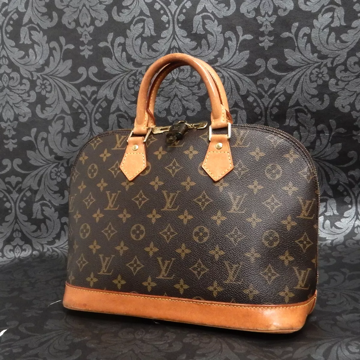 LOUIS VUITTON MONOGRAM ALMA Handbag Satchel Purse Bag #309 Rise-on