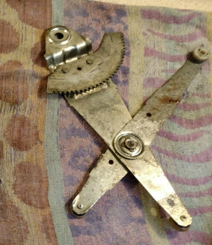 Chevy Blazer 2002 regulador de ventana eléctrica trasero pasajero derecho usado sin motor Foto 3 de 4