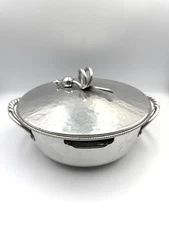 Vintage BW Buenilum Aluminum Covered Casserole Holder