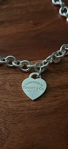 Tiffany & Co. Return to Tiffany 925 Sterling Silver Heart Tag Chain Bracelet