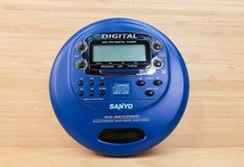 Sanyo CDP437 Portable CD Player / AM/FM Radio Digital Tuner / Blue / Works