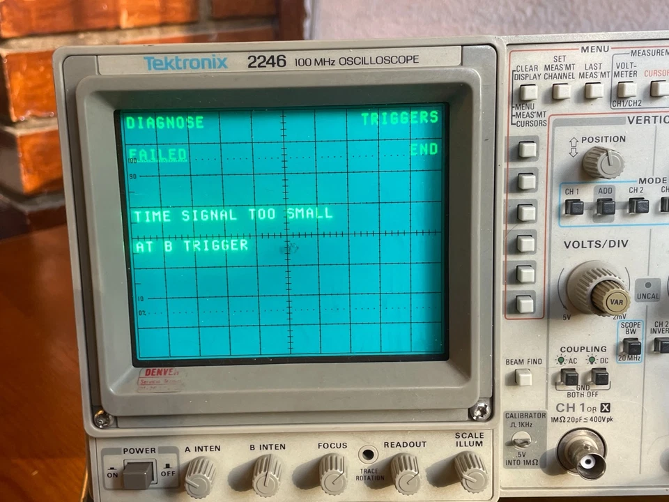 Osciloscopio Tektronix 2246 100MHz - Imagen 3 de 4