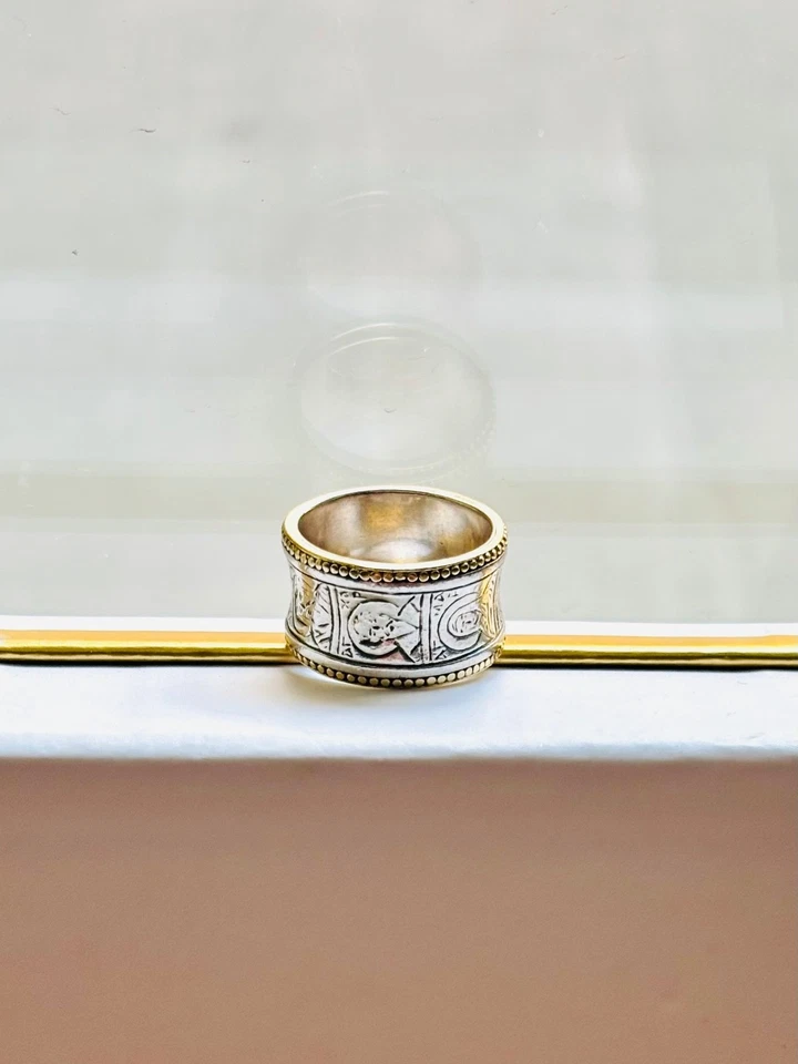 Konstantino Original 18K Gold and Silver Icons Engraved Ring - Image 4 of 4