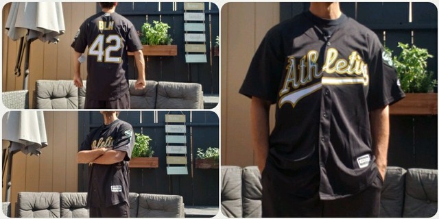 a's black jersey