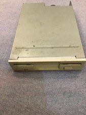 YE Data YD-702D-6537D-A 3.5" 1.44MB Internal Floppy Drive