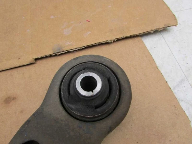  Lower Control Arm Venture 1997 2005 Chevrolet Left Driver Side Front Suspension - Image 2 of 4