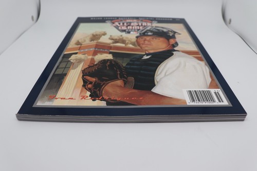 2005 MLB ALL STAR GAME OFFICIAL PROGRAM IVAN RODRIGUEZ ON COVER COMERICA PARK - Picture 3 of 10