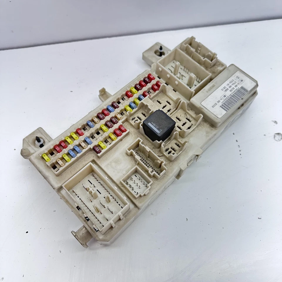 BODY COMPUTER PER FORD Focus C-Max Serie 4M5T14A073 (03>07) - Immagine 3 di 4