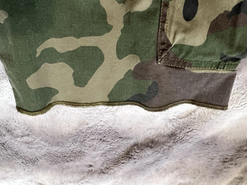 Lote de shorts de carga camuflados Nike Special Forces 2010 masculino 34 medidas perto de 36 novo na caixa - Imagem 3 de 4