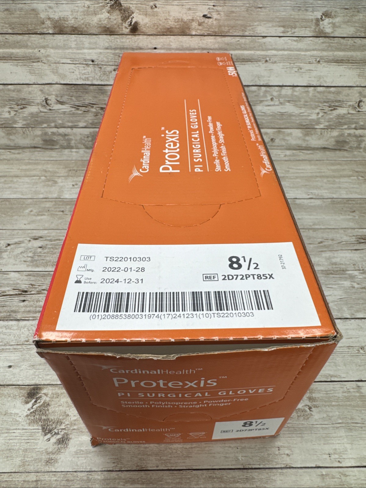 Protexis PI Surgical Gloves Cardinal Health *50 Pair Box* Size: 8.5 *See Dates*